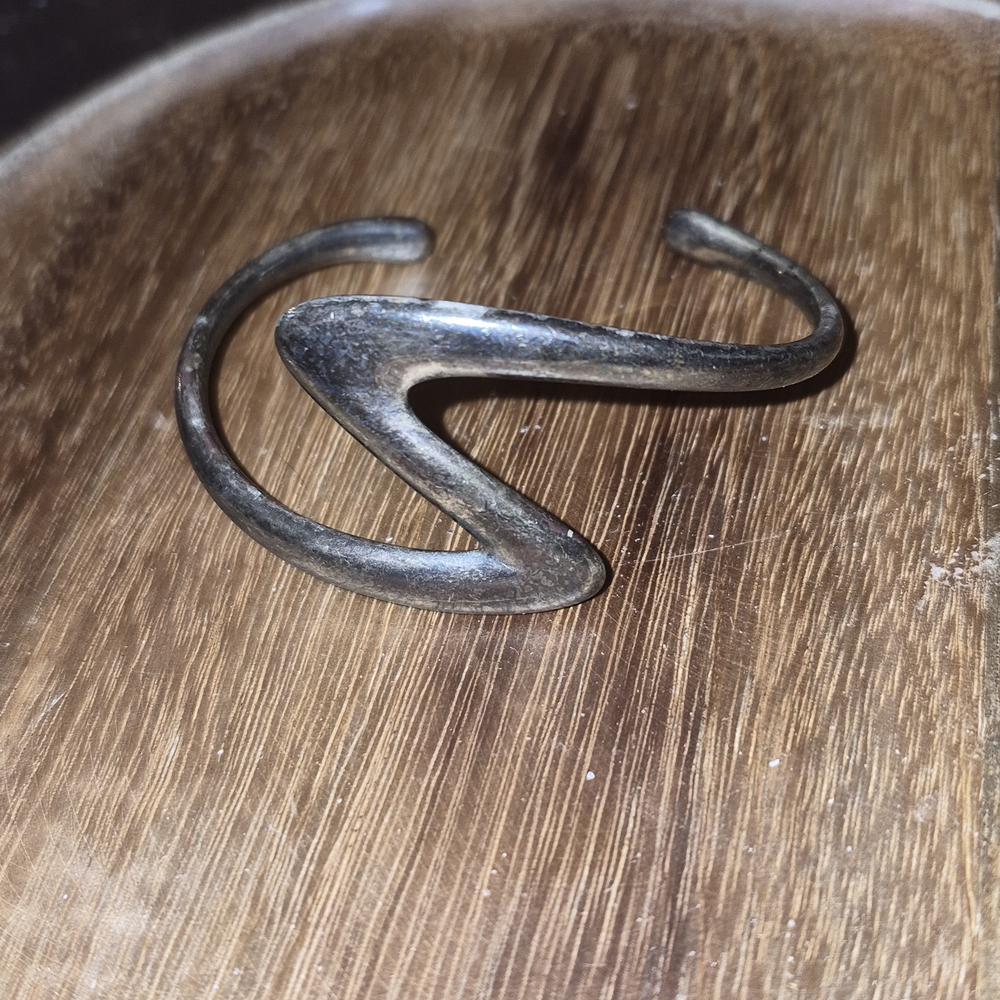 Unsigned Zig Zag Sterling Silver Cuff Bracelet (Not Tiffany)